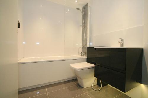 Nell Gwynn House Apartments - image 8