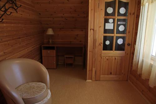 Cottage in Sharobyki - image 3