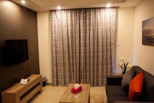 One-Bedroom Apartment image 10