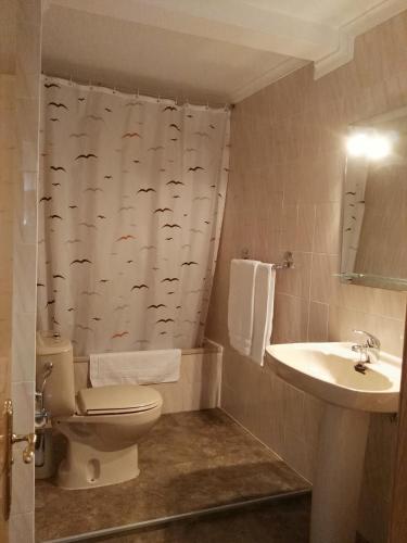Hostal San Felix - image 12