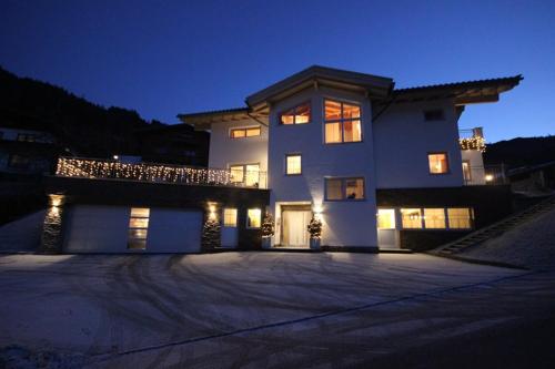 

AlpenAppartement Kaprun