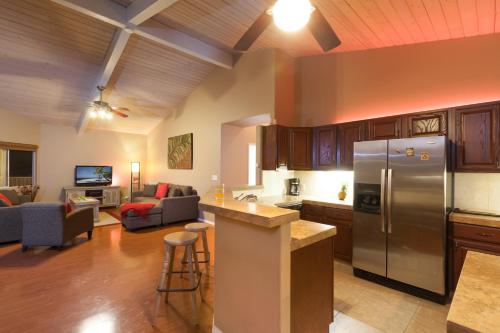 Kona Coastview Vacation Home - image 8