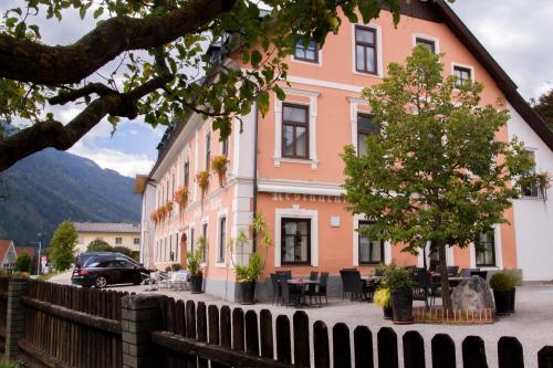 Gasthof zum Richter - Accommodation - Mühldorf