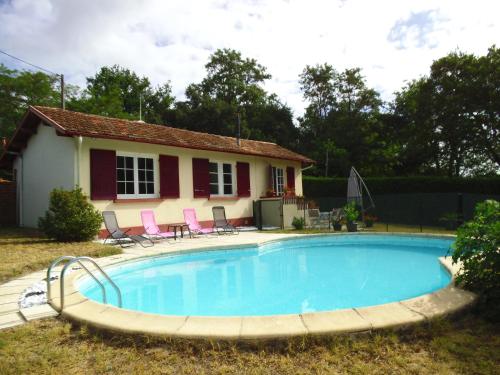 maison vacances gîte à louer Poussignac