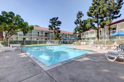 Instalações, Motel 6 Santa Ana, CA - Irvine - Orange County Airport in Santa Ana (CA)