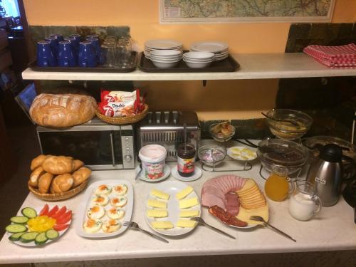 Comida y bebida, penzion Podlesi in Korenov
