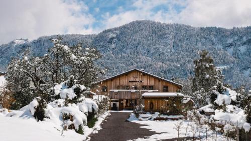  BauernLodge Alpin Appartements, Pension in Höfen