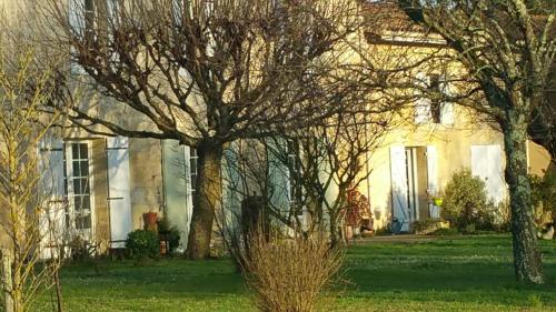 Maisons de vacances Gite entre Bordeaux et Saint-Emilion
