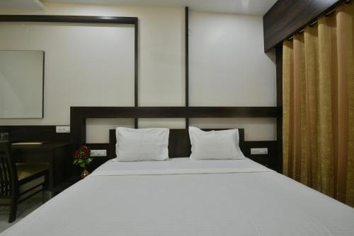Atharva Hotel