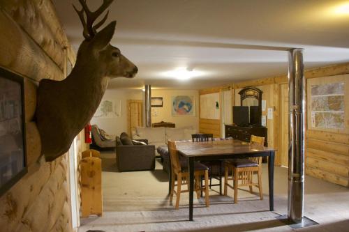 Alpine Creek Lodge in Cantwell (AK)
