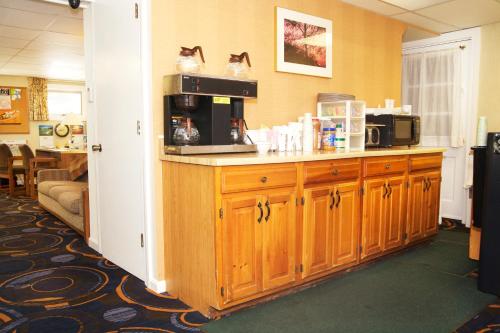 Sunset Motor Inn Sunset Motor Inn