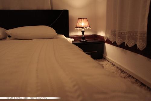 Guest House Bujtina Leon - image 3