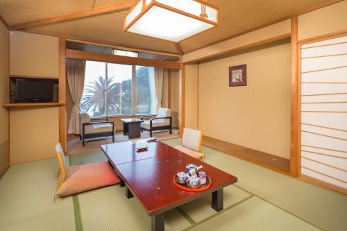 Dogashima Onsen Hotel