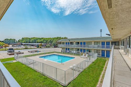 Motel 6 Kansas City, MO - Airport in Kansas City, USA