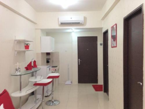 apartemen puri park view photo