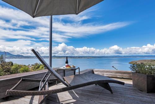 Serenity On Wakeman - Accommodation - Taupo