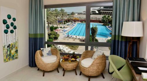 The Palms Beach Hotel & Spa