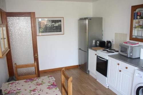 кухня, Inver bay apartment in Fearn