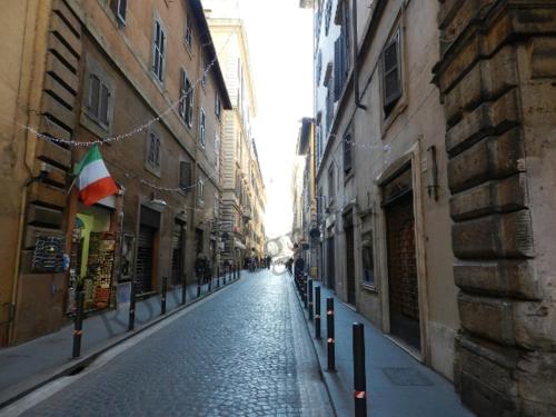 Stunning Pantheon Apartment photo