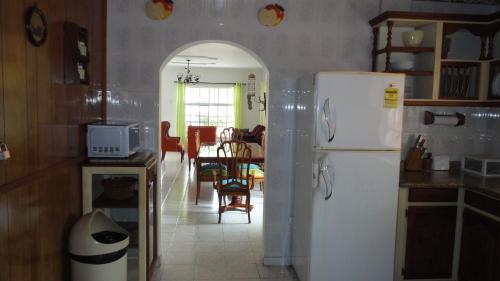 Three-Bedroom Holiday Home  image 10