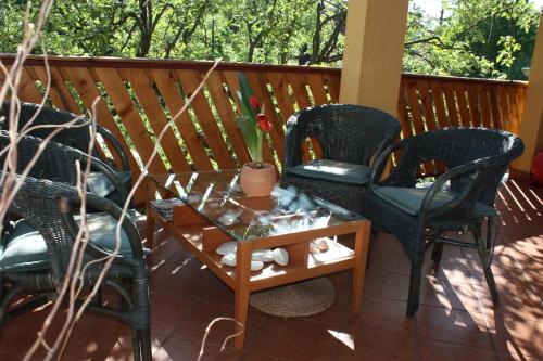 陽台/露台, 賈納客房酒店 (Rooms Jana) in 蘇倫齊