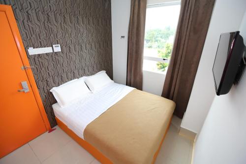 1 Hotel Taman Connaught