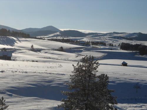 المنطقة المحيطة, Apartments Madera in Kamalj