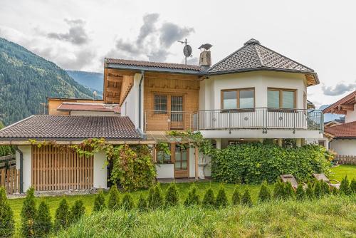 Sportchalet Zillertal - Chalet - Uderns