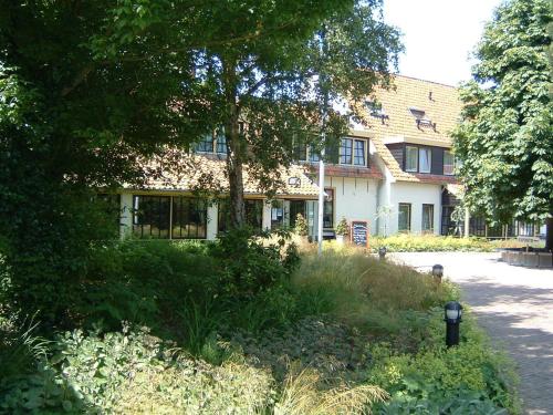 Widok z zewnątrz, Appartementen De Torenhoeve in Nieuw-Haamstede