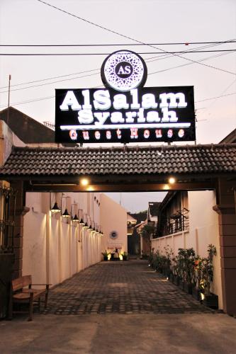 Al Salam Syariah Guest House Surakarta