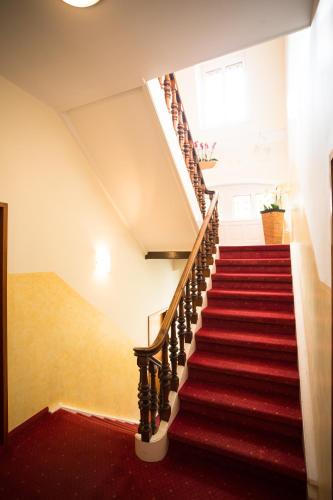 Hotel-Pension Berger - image 2