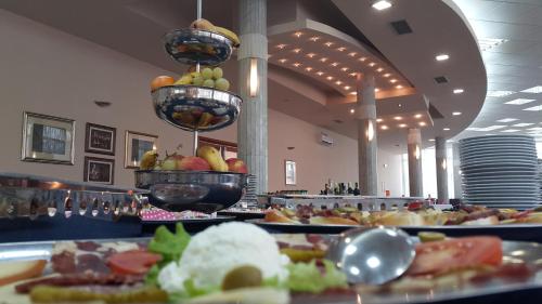 Park Hotel - image 9