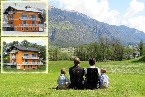 Haus Manuela am Pressegger See in Egg, Österreich