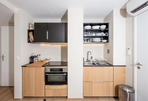 Studios 10 & 11 BY HOTEL DES LICES - image 6
