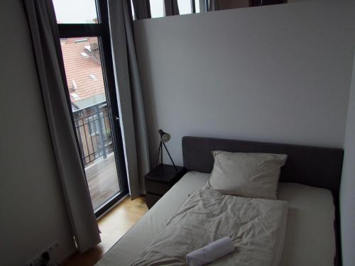 One-Bedroom Apartment image 6