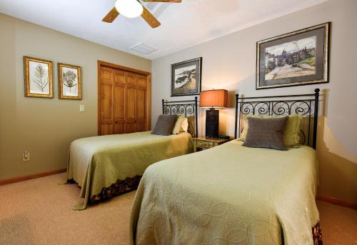 Chetola Resort Condominiums Chetola Resort Condominiums