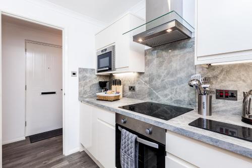 Luxury City Centre Apartment, Эдинбург (фото 10)