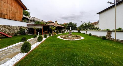 Family Hotel Asi - image 3
