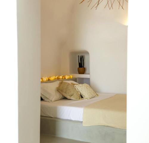Delta Suites