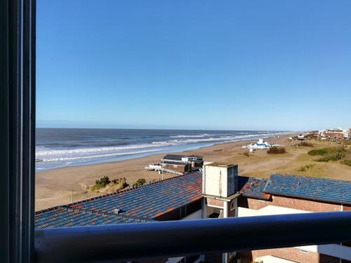 Departamento Villa Gesell Sur Sobre Playa y 140 Vista al Mar