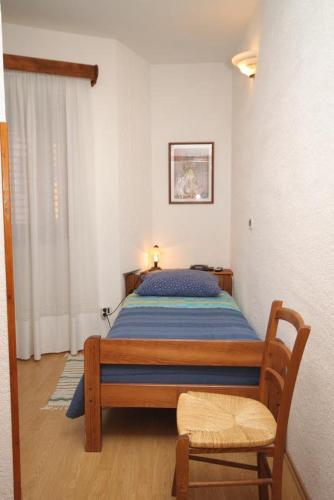  Single Room Oprtalj 7081c in Oprtalj
