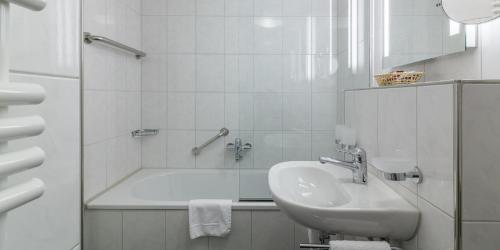 Hotel Drei Könige Luzern - image 2