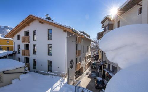 TWO TIMEZ - Boutique Hotel - with AC, Zell am See (photo 10)