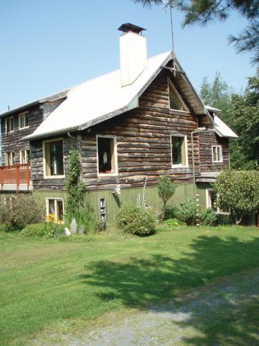 B&B Pinorama in Sutton (QC)