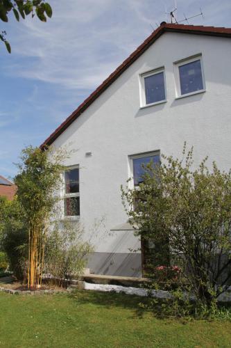 Entrance, Nurnberg Business Apartment in Heroldsberg