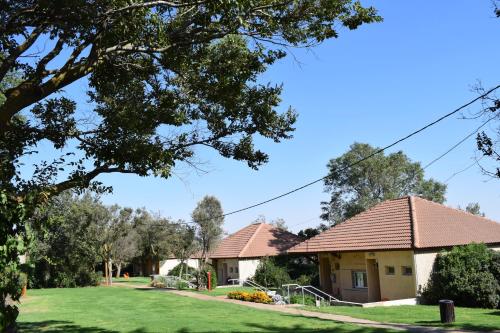 Aloney Habashan Guest village – khách sạn tại Ortal
