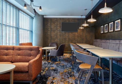 Jurys Inn Nottingham - image 13