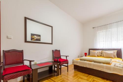 Nikola Pleasure Apartments