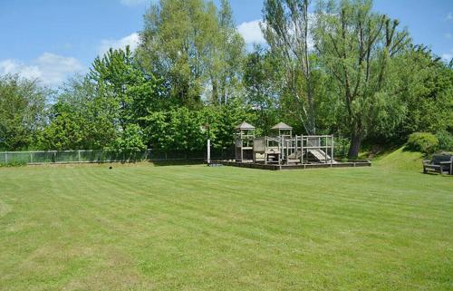Twitchers Lodge - image 12