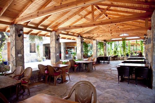 Sahin Motel and Restaurant in Yaliciflik